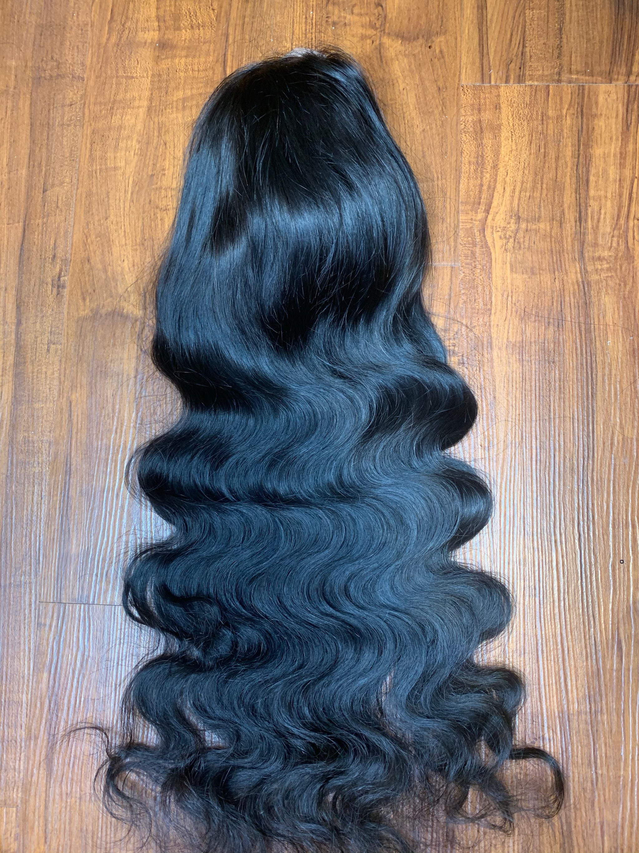 5x5 closure wig